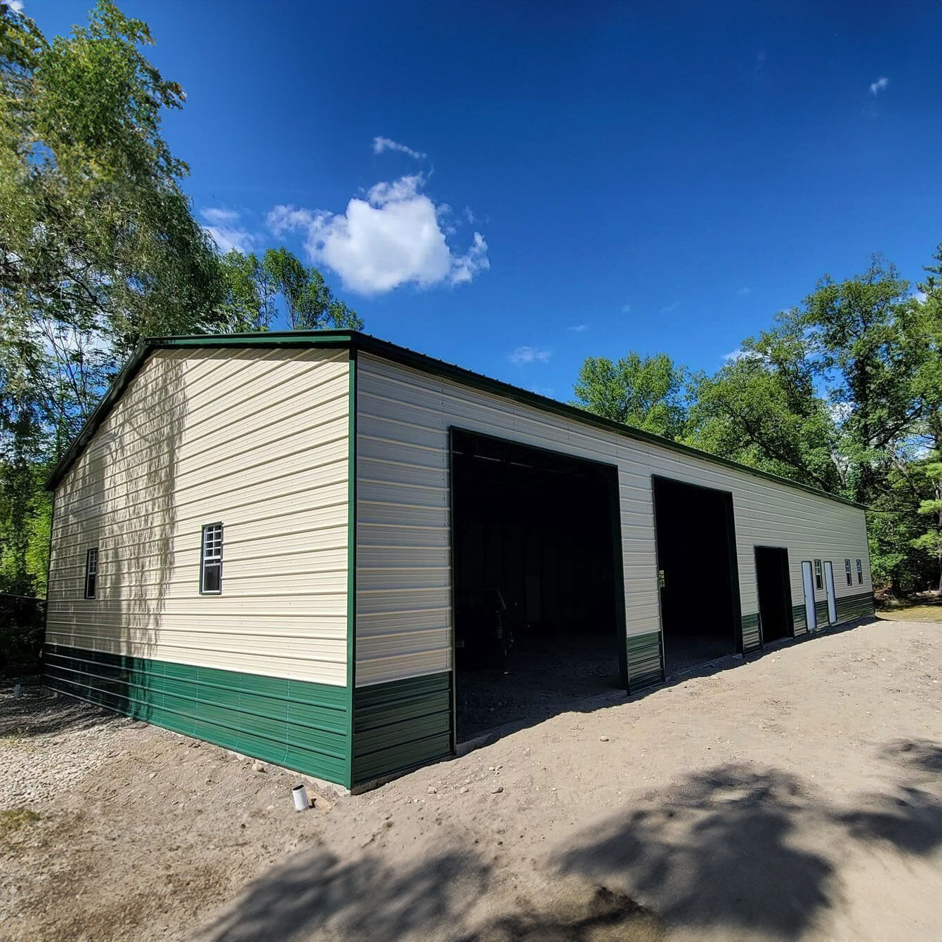 Clubhaus x JONES x Manhattan Portage ‘25 Jones Shoulder Bag